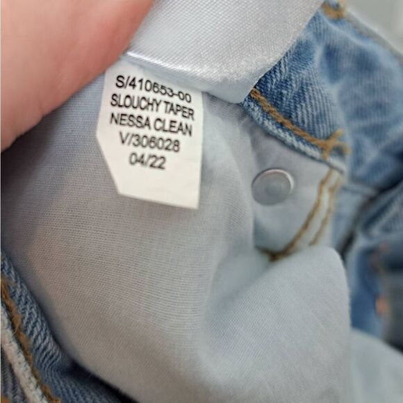 Old Navy Women's High-Waisted Button-Fly Slouchy Taper Cut-Off Non-Stretch Ankle - Picture 9 of 9